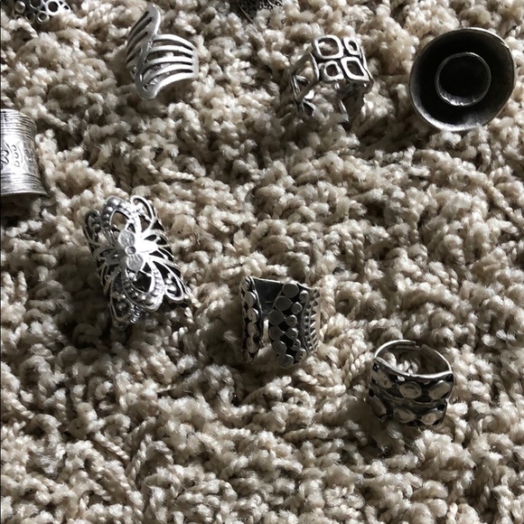 Rings - Picture 4 of 4